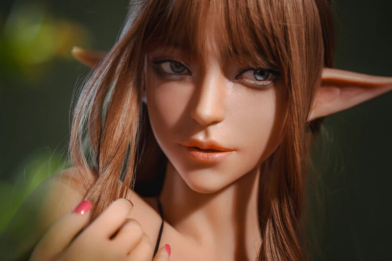 Langhaarige Elfe realistic porn Doll